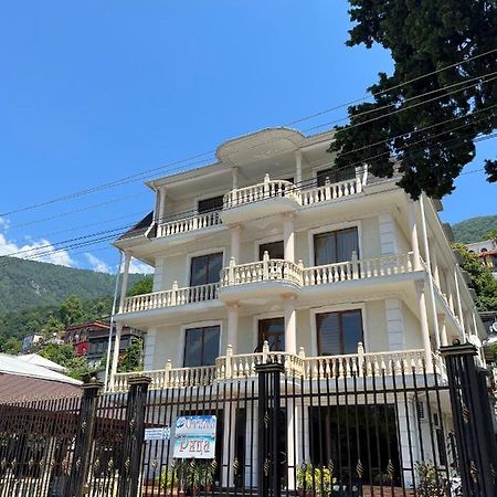 Guest House Ritsa 加格拉 外观 照片