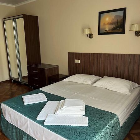 Guest House Ritsa 加格拉 外观 照片