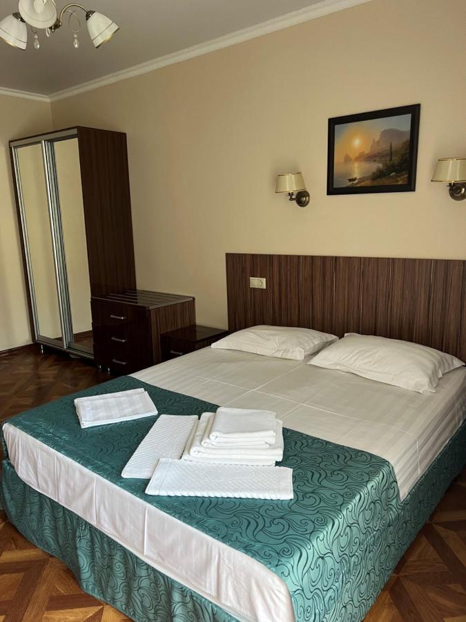 Guest House Ritsa 加格拉 外观 照片