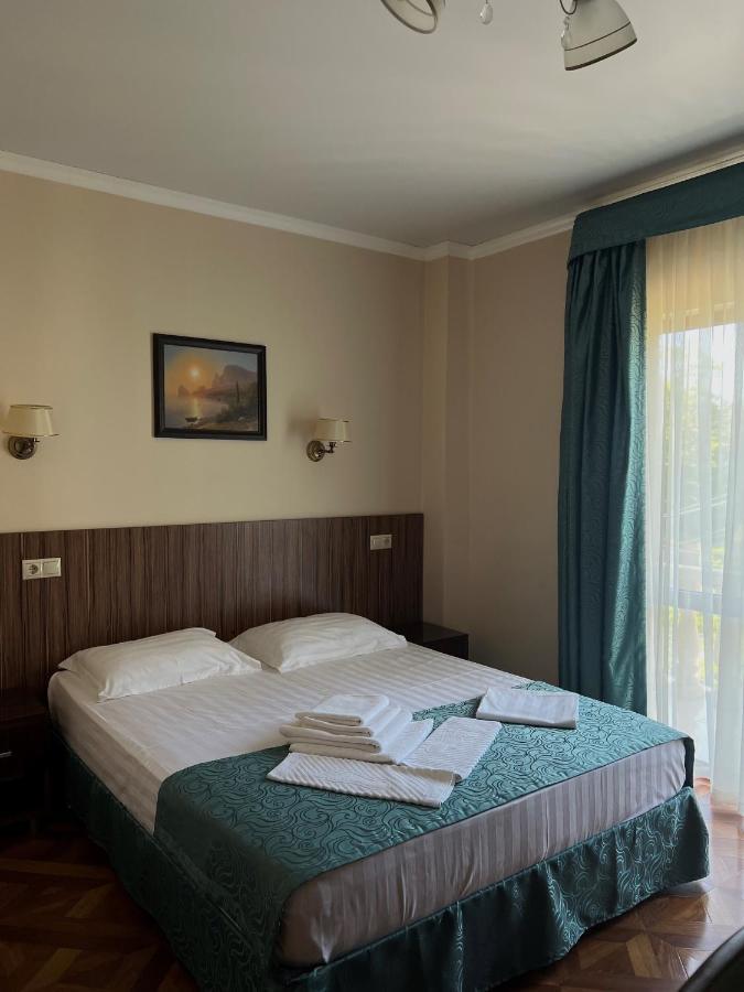 Guest House Ritsa 加格拉 外观 照片