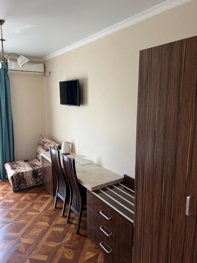 Guest House Ritsa 加格拉 外观 照片